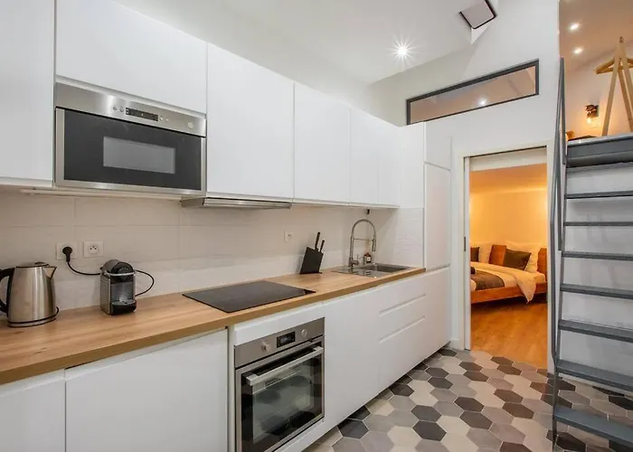 Apartamento Notre Dame, Odéon 5e, Triplex 2 Salles De Bain París