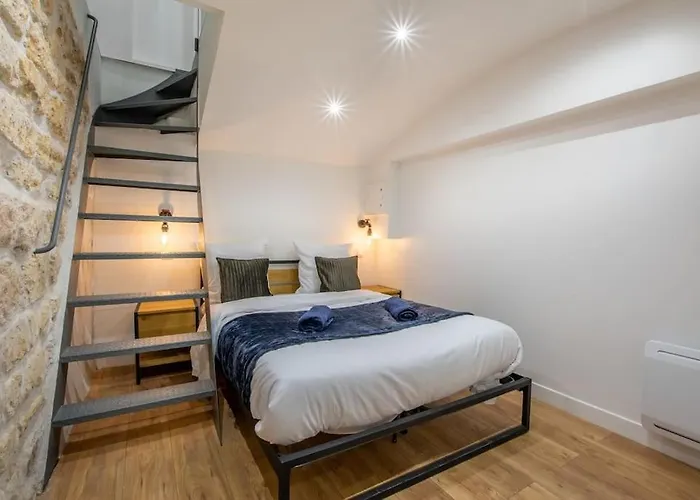 Notre Dame, Odeon 5e, Triplex 2 Salles De Bain