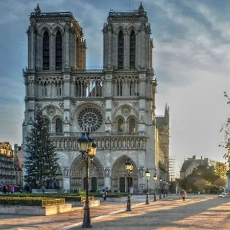 Notre Dame, Odéon 5e, Triplex 2 Salles De Bain *