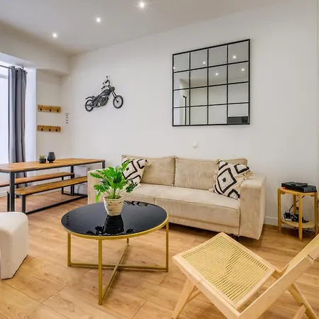 Apartment Notre Dame, Odeon 5e, Triplex 2 Salles De Bain